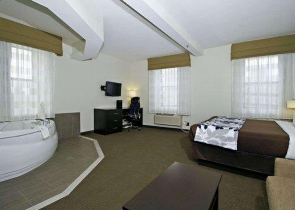 Sleep Inn & Suites Downtown Inner Harbor Image 20